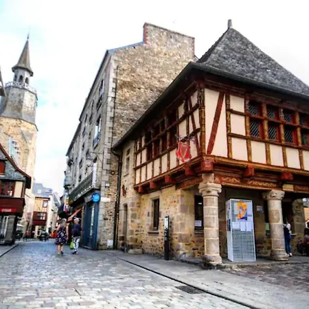 Escapade Place 11 - Appartement A2 Dinan Centre Exterior photo