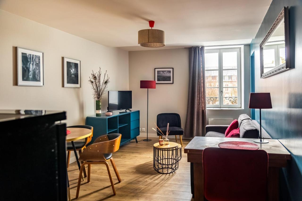 Escapade Place 11 - A2 Centre Apartment Dinan